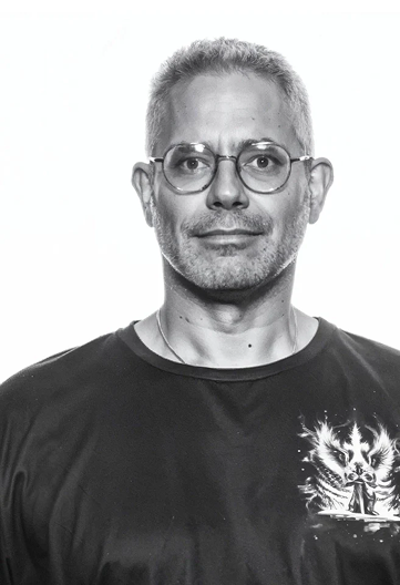 Dr. Eric Serrano